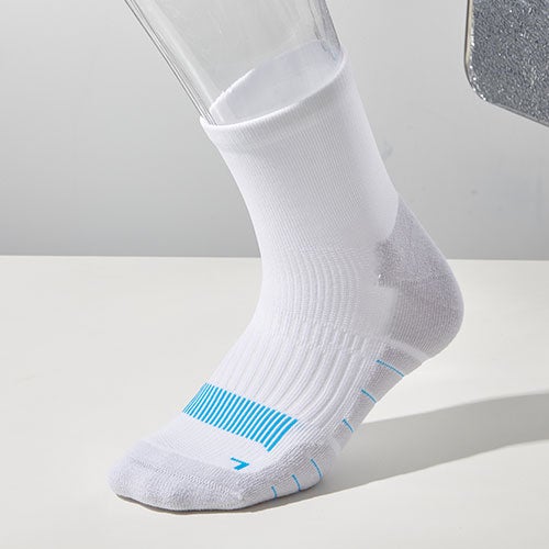 AKASO RC121 COOLMAX Fiber Quick Dry Crew Running Socks For Men & Women - akasooutdoors